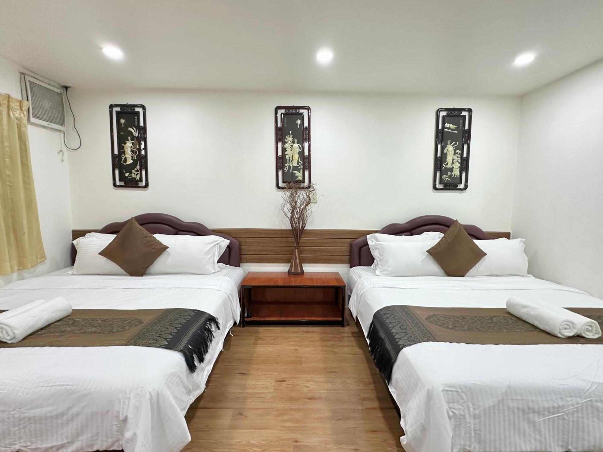 Longzhu Guesthouse Bangkok Esterno foto