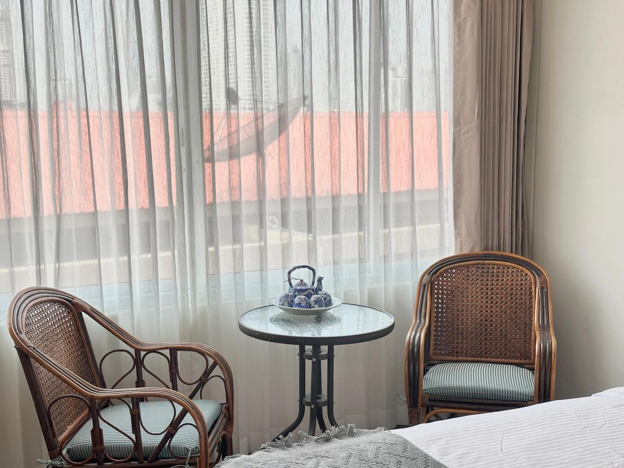 Longzhu Guesthouse Bangkok Esterno foto